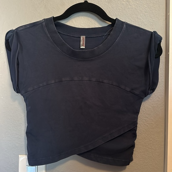 NWOT Free People Hot Shot Crossover Top in Midnight Navy - Picture 2 of 5